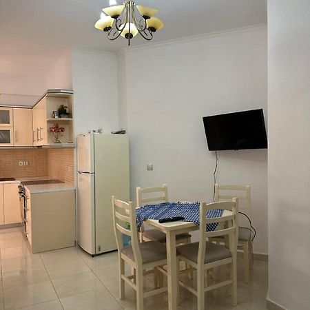 Velis Apartment Sarandë 외부 사진