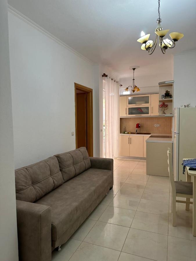 Velis Apartment Sarandë 외부 사진